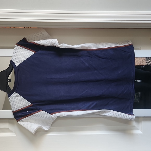 Chicago Bears NFL VNK Tee - Picture 5 of 5